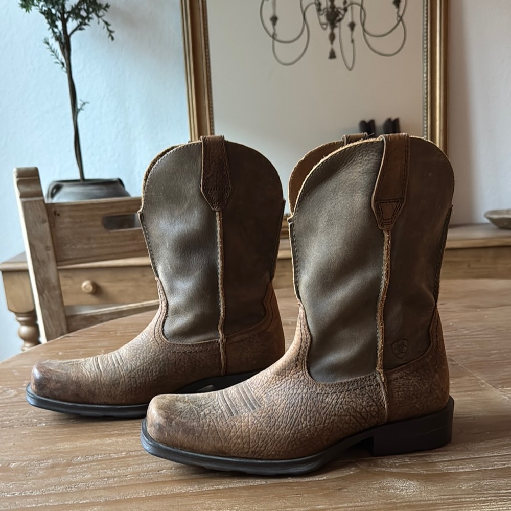 Ariat Brown Leather Men's Boots